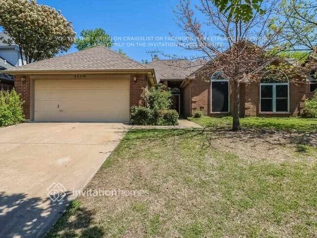 property at 4520 Westbriar Ln