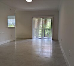 140 SW 117th Ave in Pembroke Pines, FL - Building Photo - Building Photo