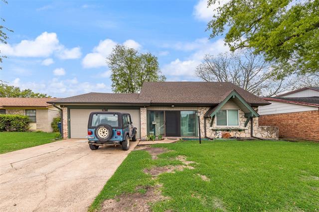 4525 Ancilla Dr in Garland, TX - Building Photo