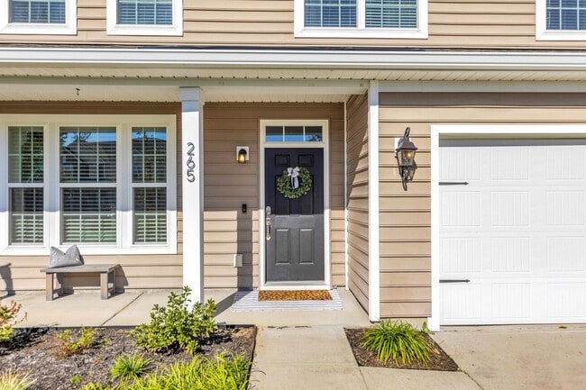 265 Smoke Rise Rd in Richmond Hill, GA - Building Photo - Building Photo