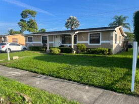 3241 NW 154th Terrace in Opa Locka, FL - Building Photo