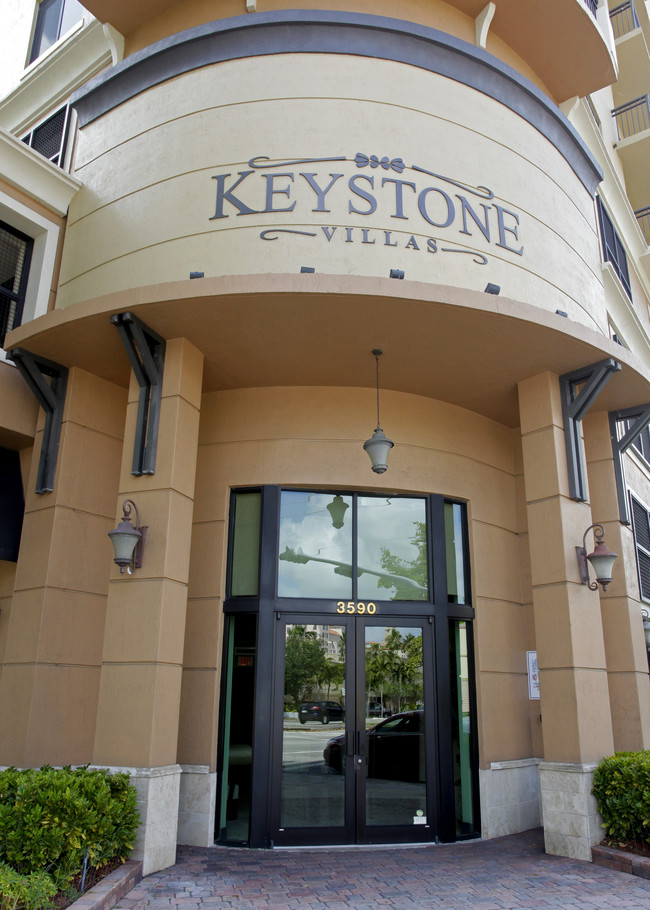 Keystone Villas in Coral Gables, FL - Building Photo - Building Photo