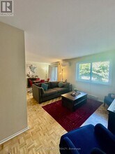 260 Brittany Dr in Ottawa, ON - Building Photo - Building Photo