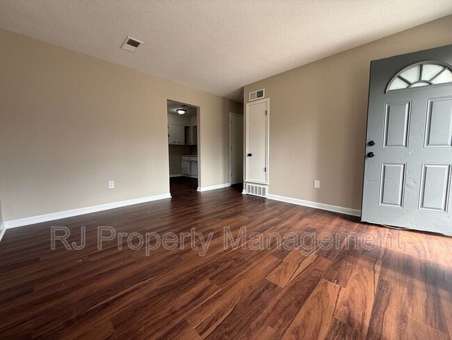 256 Delta Rd in Memphis, TN - Building Photo - Building Photo