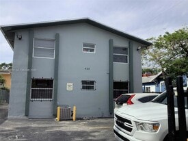 420 NW 11th Ave, Unit 1 in Miami, FL - Building Photo