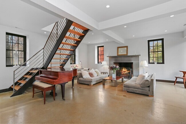 property at 5210 Congress St