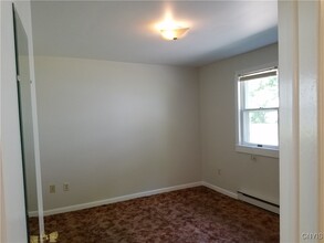 110 Fennell St-Unit -B in Skaneateles, NY - Building Photo - Building Photo