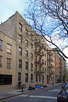 190-194 Waverly Pl in New York, NY - Building Photo