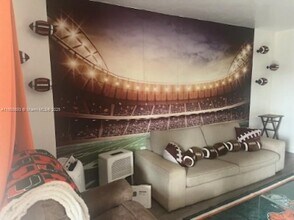 590 NW 64th St in Miami, FL - Building Photo - Building Photo