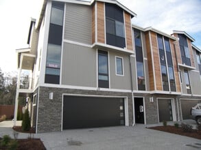729 112th St SW in Everett, WA - Building Photo - Building Photo