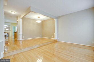 4609 Fair Valley Dr in Fairfax, VA - Building Photo - Building Photo