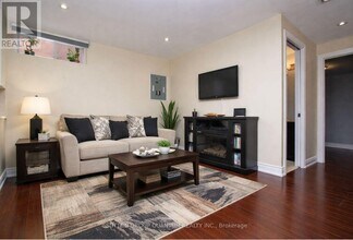 148 Mavety St in Toronto, ON - Building Photo - Building Photo