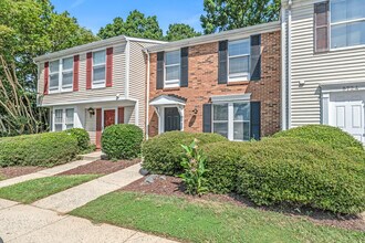 9726 Old Gate Dr in Matthews, NC - Building Photo - Building Photo