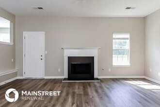 5587 Orchard Rd in Rex, GA - Building Photo - Building Photo