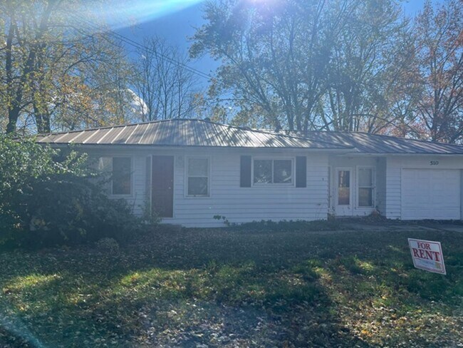property at 510 Redbud Ln