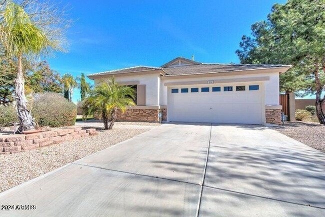 2131 S Peppertree Dr in Gilbert, AZ - Building Photo - Building Photo