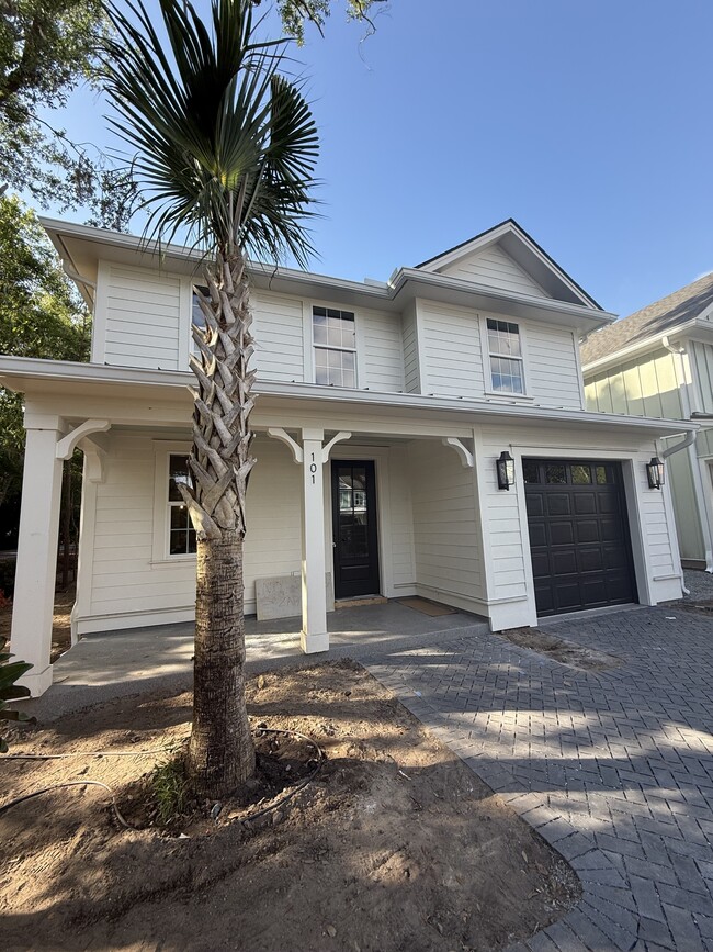 property at 201 Halyard Dr