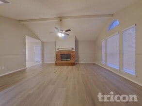 1932 Cedar Tree Dr in Fort Worth, TX - Building Photo - Building Photo