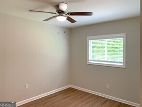 531 Gresham Park Dr in Marietta, GA - Building Photo - Building Photo