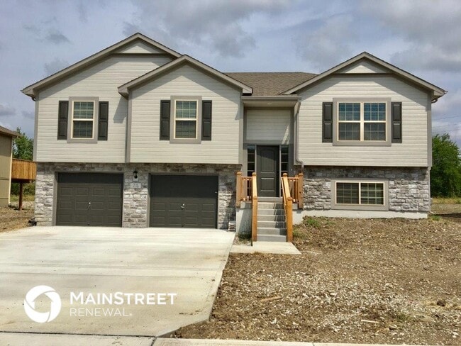 516 S Poplar St in Gardner, KS - Building Photo - Building Photo