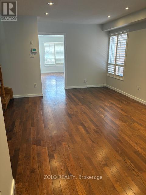 599 Rossellini Dr in Mississauga, ON - Building Photo - Building Photo