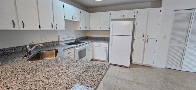 4755 SW 151st Pl in Ocala, FL - Building Photo - Building Photo