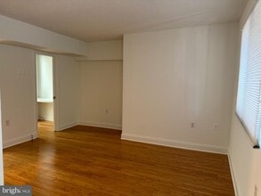 116 N Indian Alley in Winchester, VA - Building Photo - Building Photo