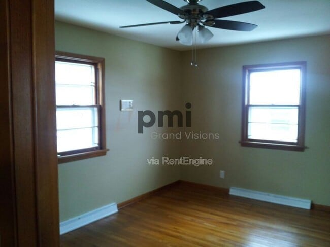 2317 W Ramsey Dr in Decatur, IL - Building Photo - Building Photo