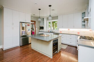 13239 Addison St in Sherman Oaks, CA - Building Photo - Building Photo