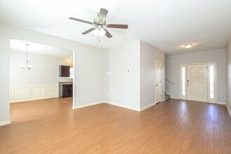 466 Hill Crest Cir in Hiram, GA - Building Photo - Building Photo