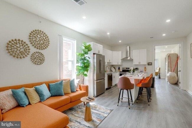 2251 N 33rd St in Philadelphia, PA - Building Photo - Building Photo