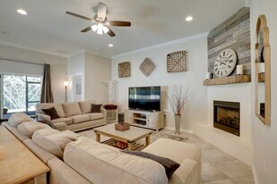 421 Fox Water Trail in St. Augustine, FL - Building Photo