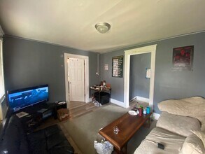 156 Warner St in Cincinnati, OH - Building Photo - Building Photo