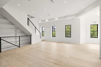 1451 Maryland Ave NE, Unit Penthouse in Washington, DC - Building Photo - Building Photo