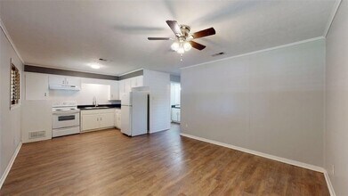 16567 Farm to Market Rd 2154, Unit 08 in College Station, TX - Building Photo - Building Photo