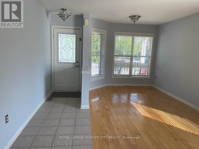 728 Irving Terrace in Milton, ON - Building Photo - Building Photo