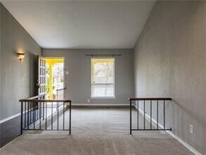 5214 Spring Lake Dr in Garland, TX - Building Photo - Building Photo