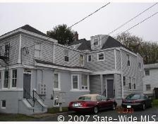 8 Armstrong Pl in Newport, RI - Foto de edificio