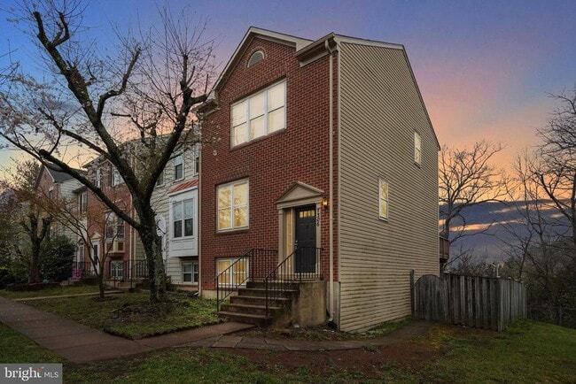 7306 St Johns Ct in Manassas, VA - Building Photo - Building Photo