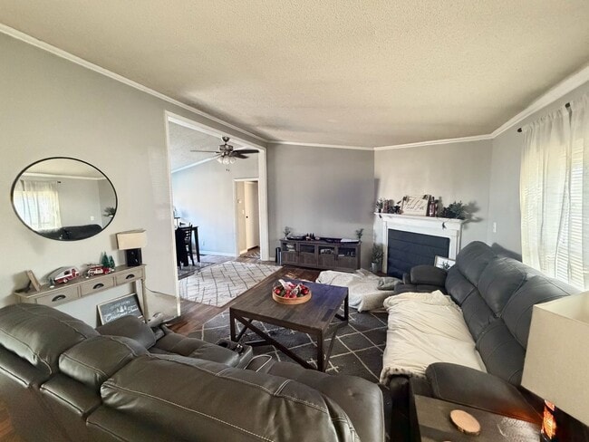 2406 Robin Rd in Mahomet, IL - Building Photo - Building Photo