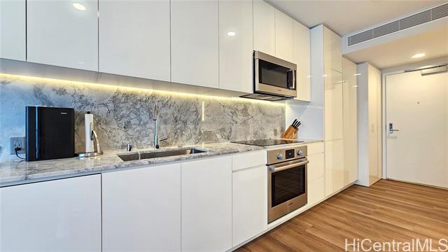 987 Queen St in Honolulu, HI - Building Photo - Building Photo