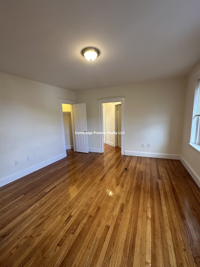 96 Willis Ave in Medford, MA - Building Photo - Building Photo