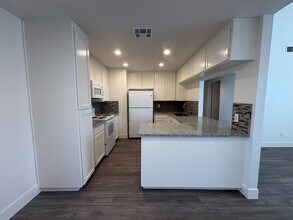 5754 W Tenaya Ave in Fresno, CA - Building Photo - Building Photo