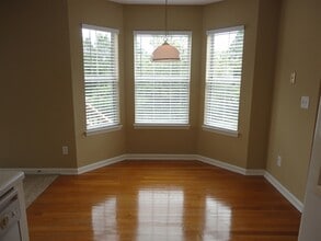 25 Crossvine Way in Simpsonville, SC - Foto de edificio - Building Photo