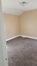 9124 Manor in Detroit, MI - Building Photo - Building Photo