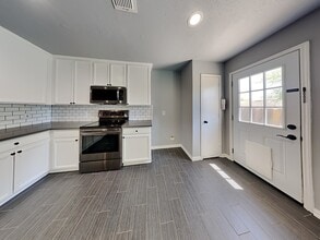 3808 Bandera Ranch Rd in Roanoke, TX - Foto de edificio - Building Photo