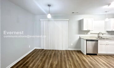2955 Fields Dr in Stonecrest, GA - Building Photo - Building Photo