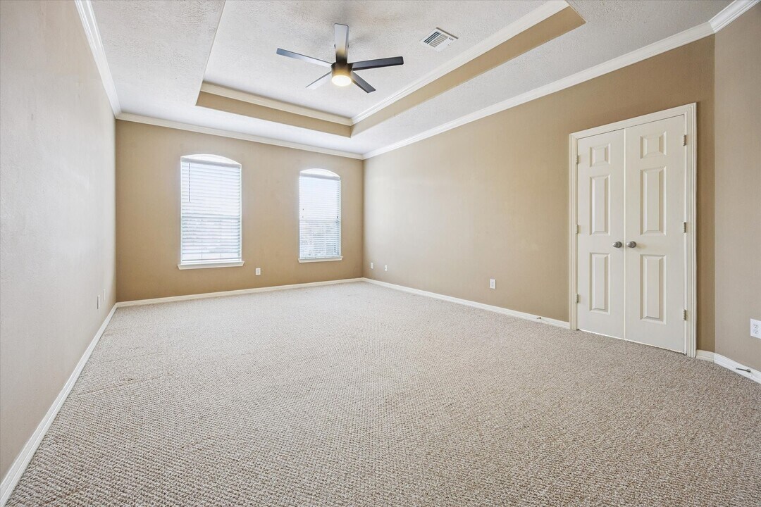 5337 Elm St in Houston, TX - Building Photo