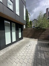1550 NW 64th St in Seattle, WA - Building Photo - Building Photo