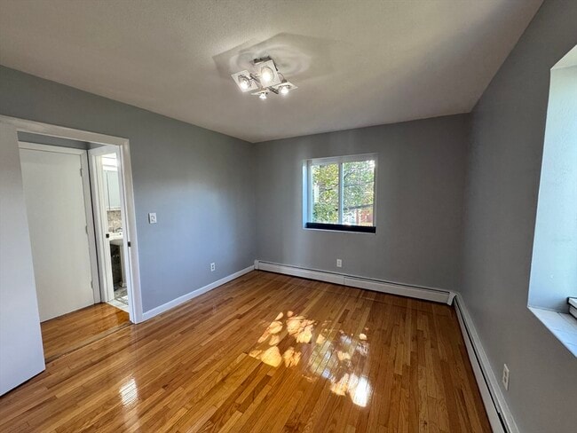 549 Adams St in Boston, MA - Building Photo - Building Photo